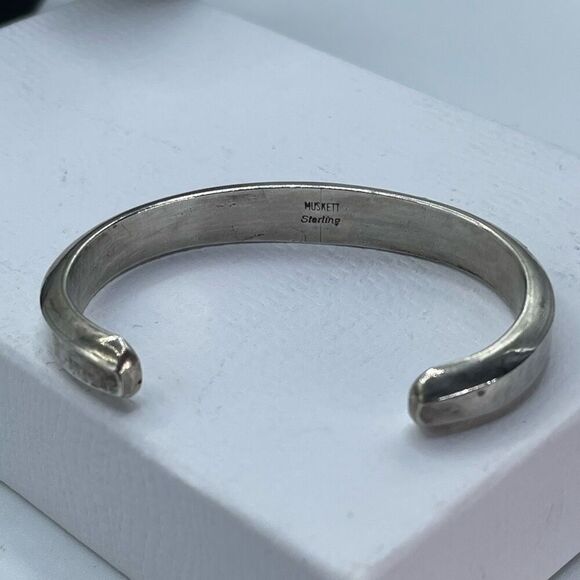 Navajo Artist Wilbur Muskett “Muskett Sterling“ Multistone thick silver cuff bra - Picture 5 of 14